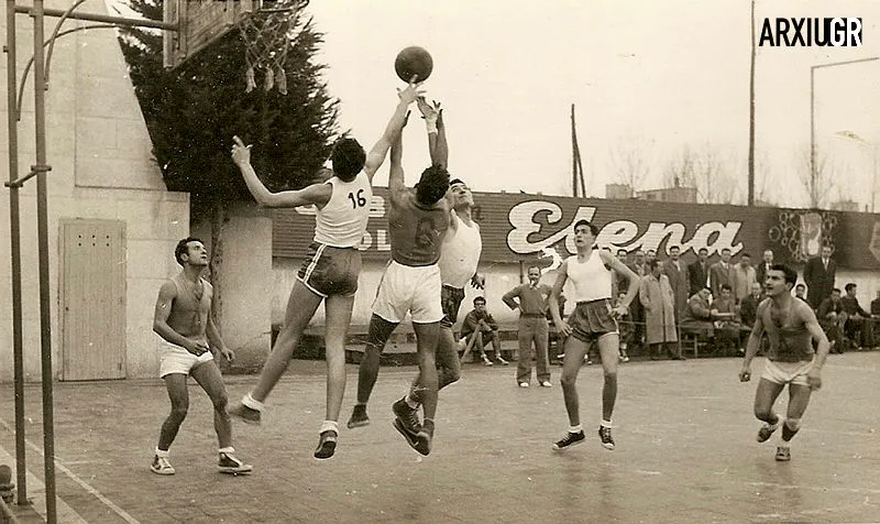 Imatge d'arxiu 1 de la temporada 1956-57